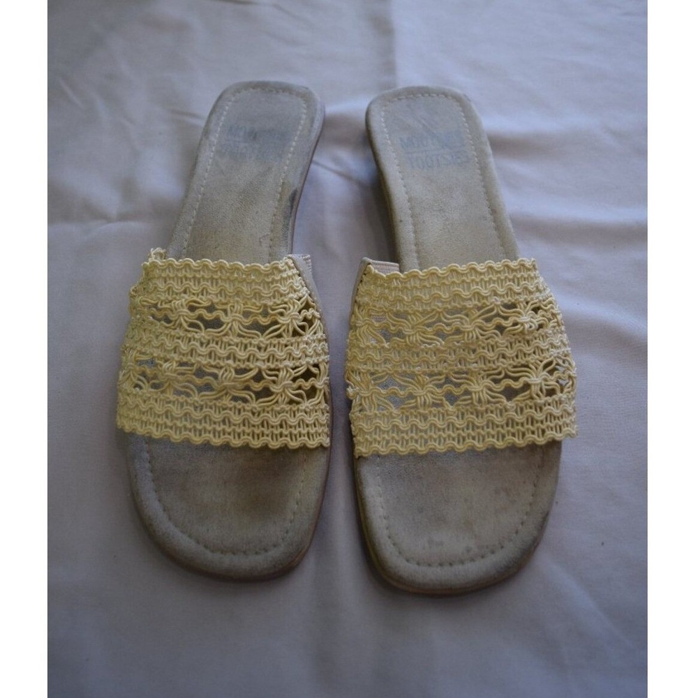 Mootsies Tootsies Yellow Lacy Crochet Sandals Sz 8.5 Indie Dainty Feminine Fairy